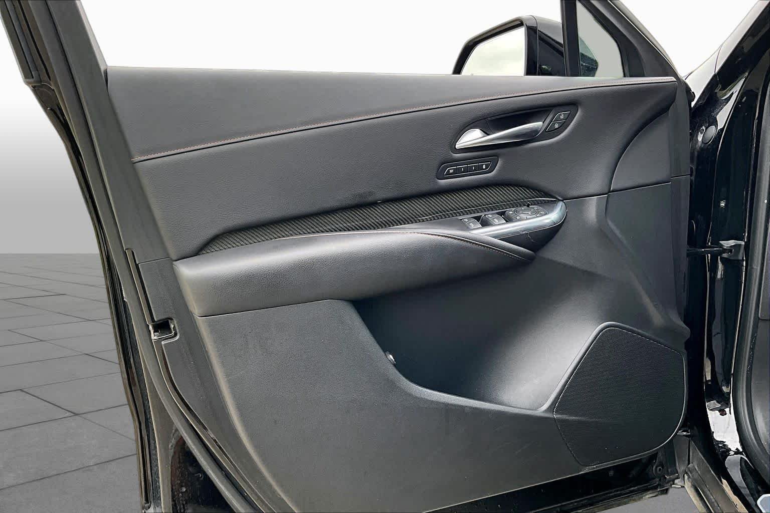 Used 2019 Stellar Black Metallic Cadillac FWD Sport image 20