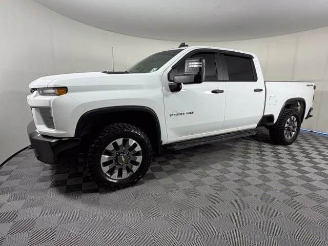 Certified Used 2021 Summit White Chevrolet Custom image 3