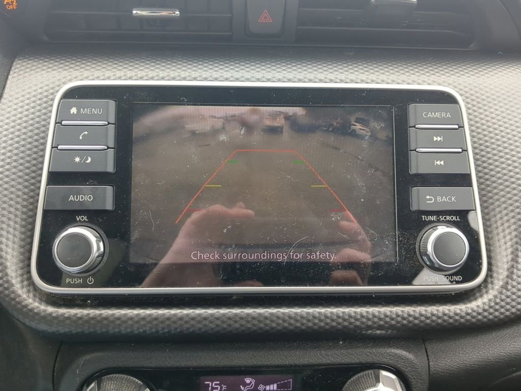 Used 2018 Silver Nissan SV image 24