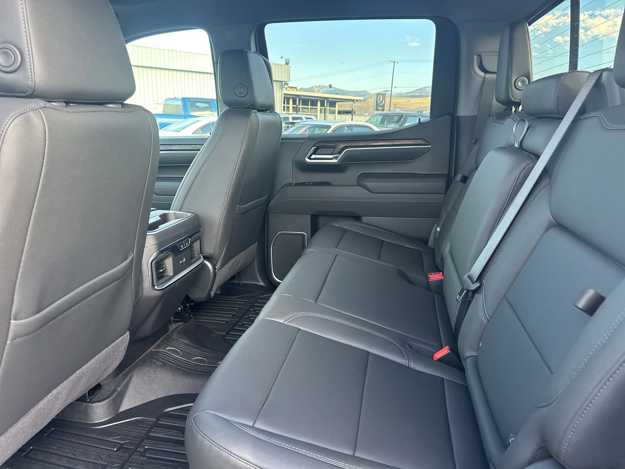 New 2026 Sterling Metallic GMC SLT image 7