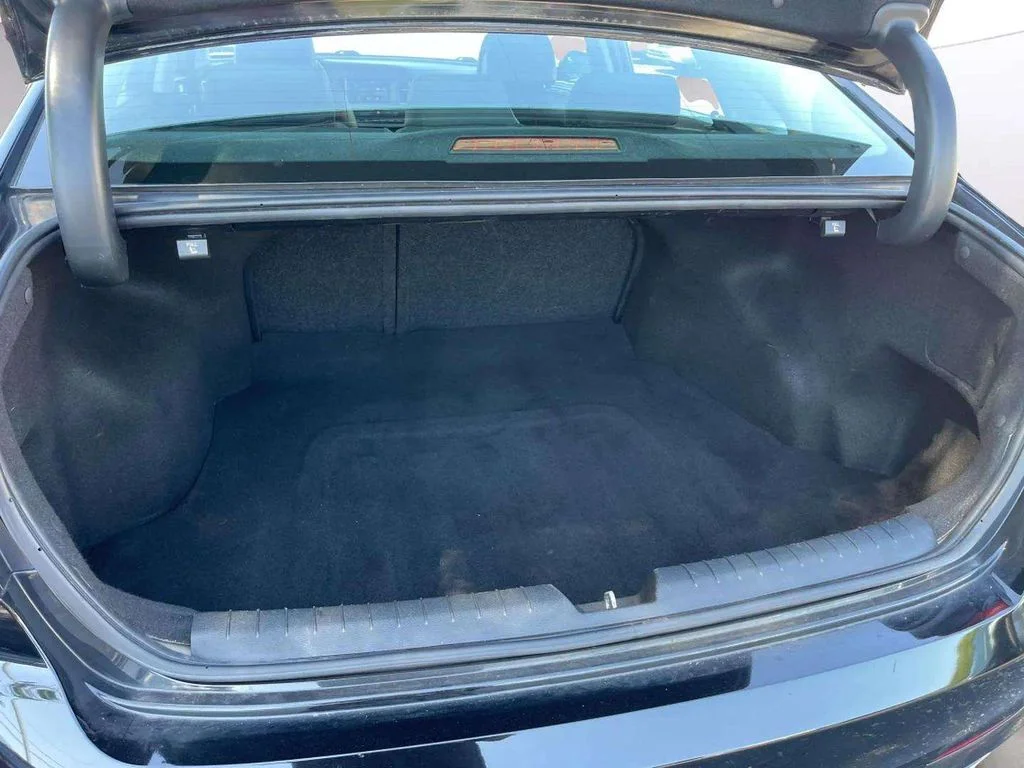 Used 2017 Phantom Black Hyundai Sport image 20