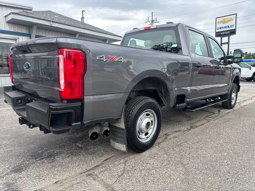 Used 2026 Gray Ford XL image 7