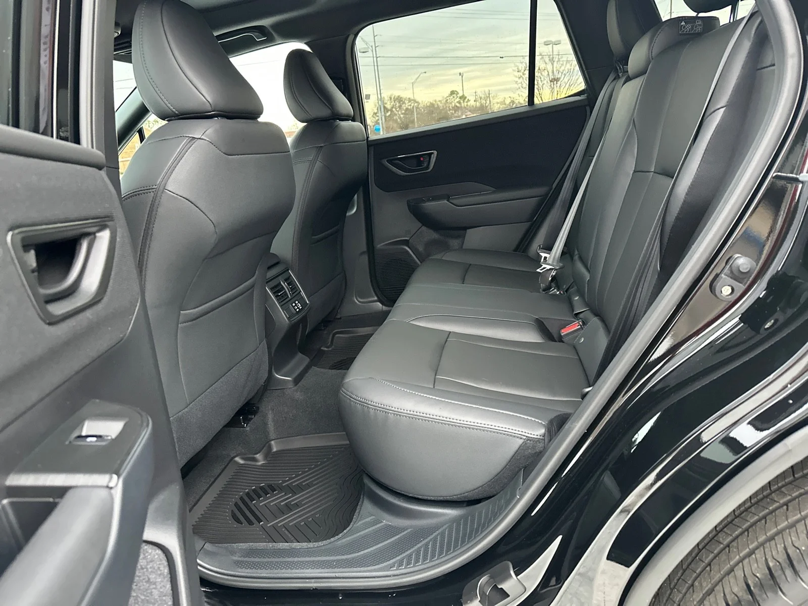 2026 Subaru Outback Premium - Photo 10