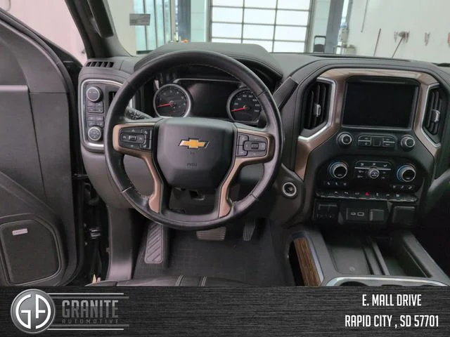 Used 2021 Black Chevrolet High Country image 14