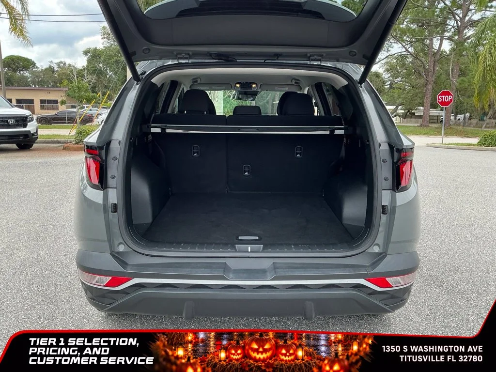 Used 2024 Gray Hyundai SEL image 16