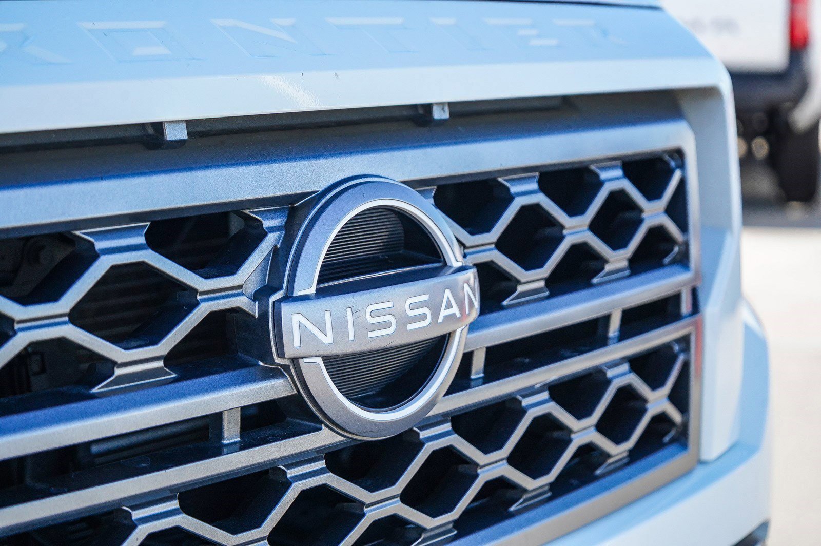 2022 Nissan Frontier SV - Photo 11