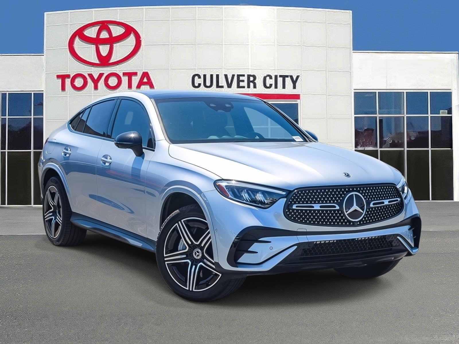 2024 Mercedes-Benz GLC GLC 300 4MATIC's photo