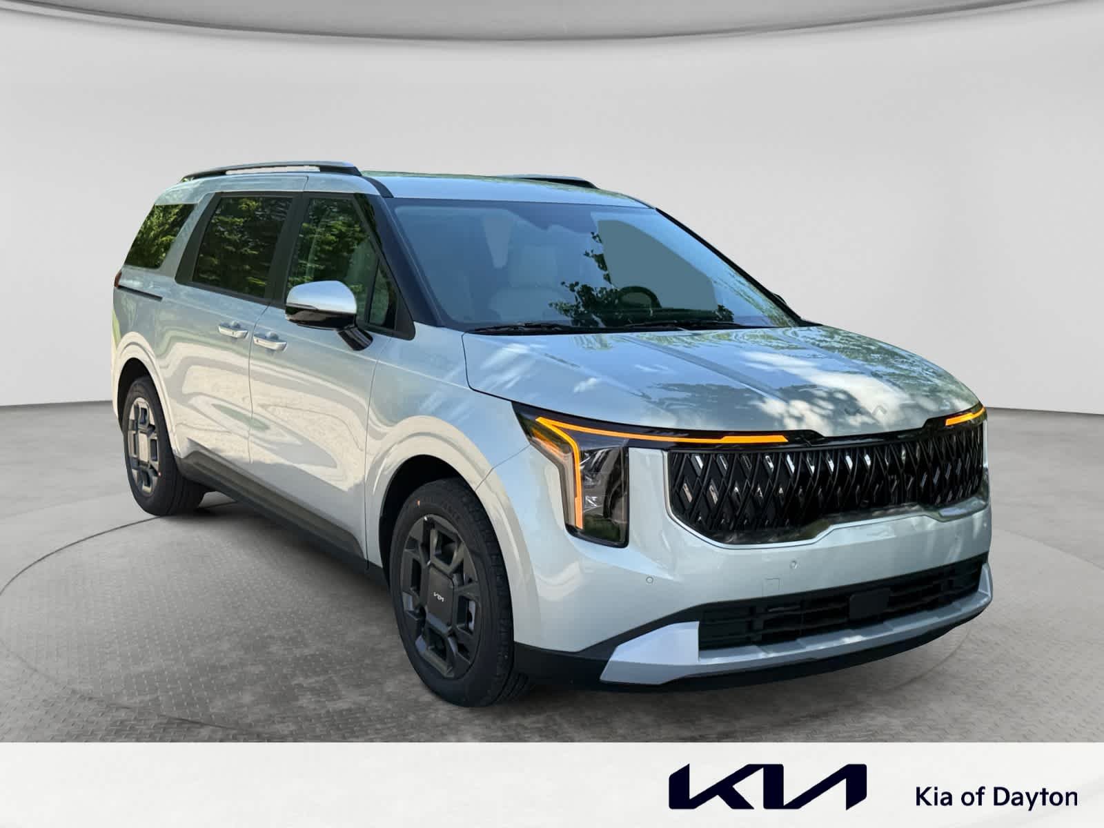 New 2026 Ivory Silver Kia EX image 3