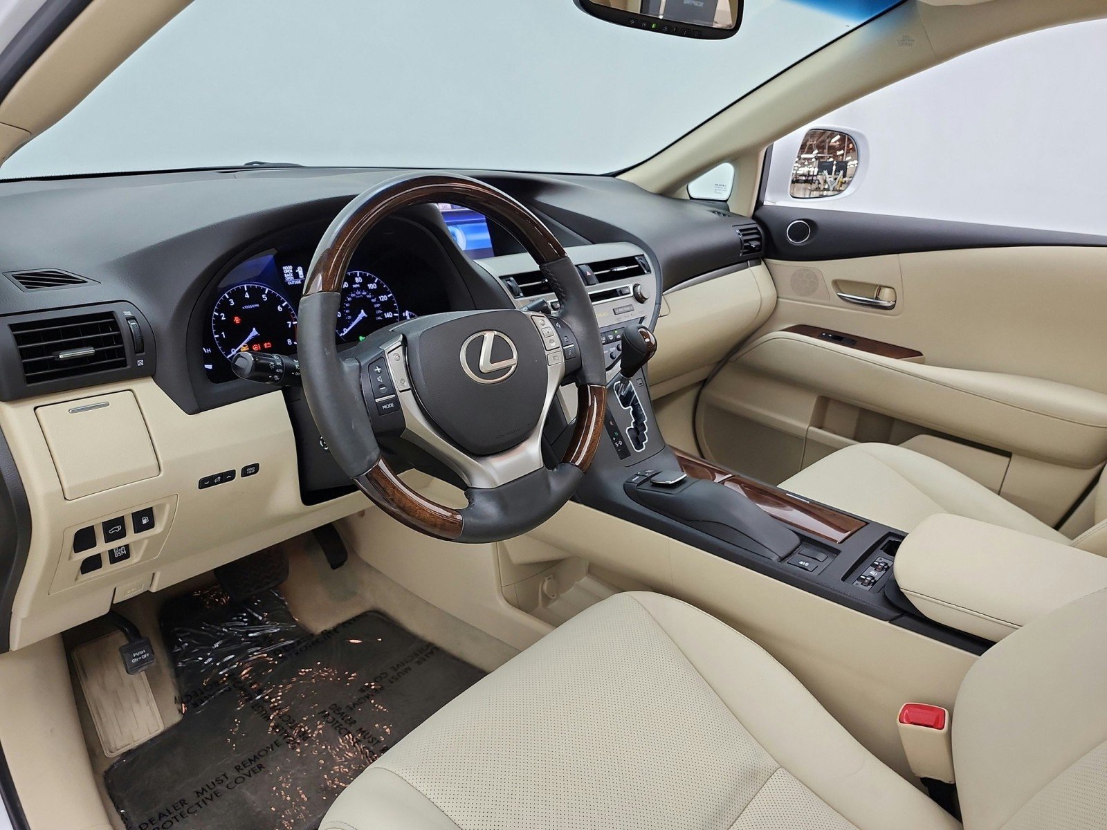 Used 2014 Starfire Pearl Lexus FWD 4dr image 12