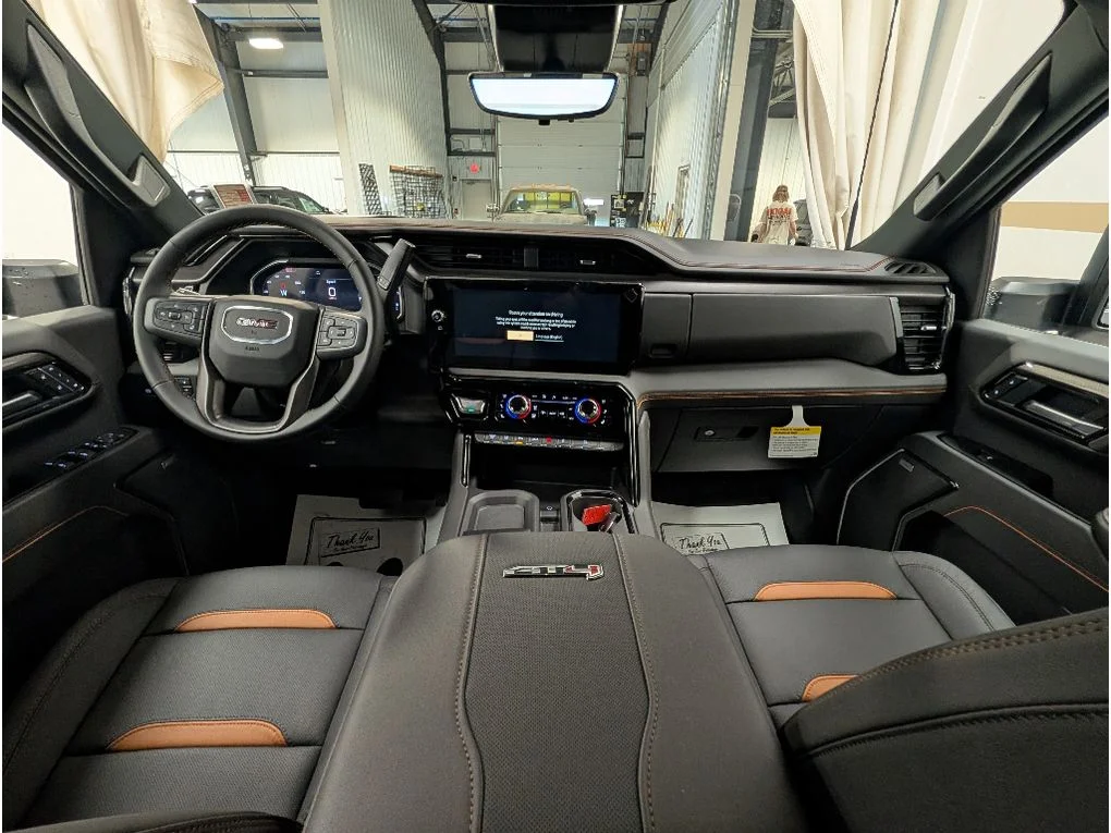 2026 GMC Sierra 2500HD AT4 - Photo 8