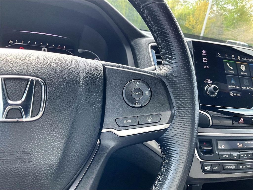 Used 2023 Gray Honda EX-L image 24
