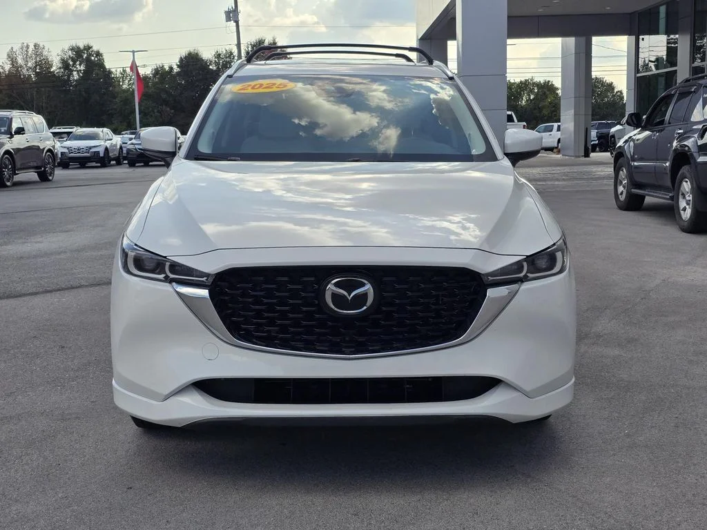 Used 2025 White Mazda 2.5 S Preferred image 2