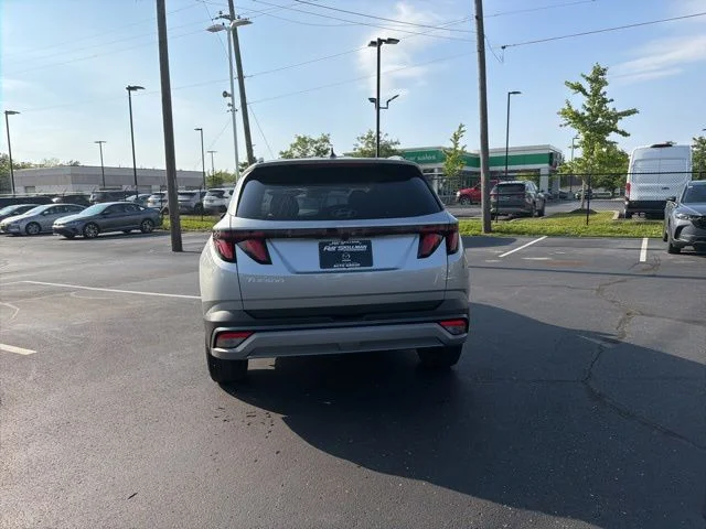 2025 Hyundai Tucson SEL - Photo 11