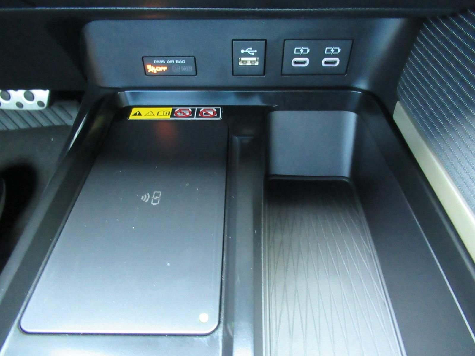 Used 2026  Toyota SE image 28