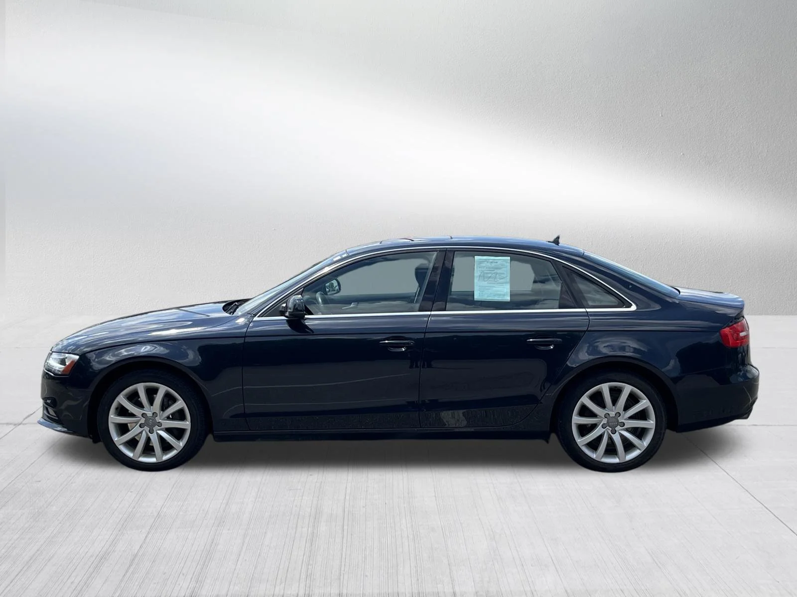 Used 2013 Moonlight Blue Pearl Audi Premium Plus image 4