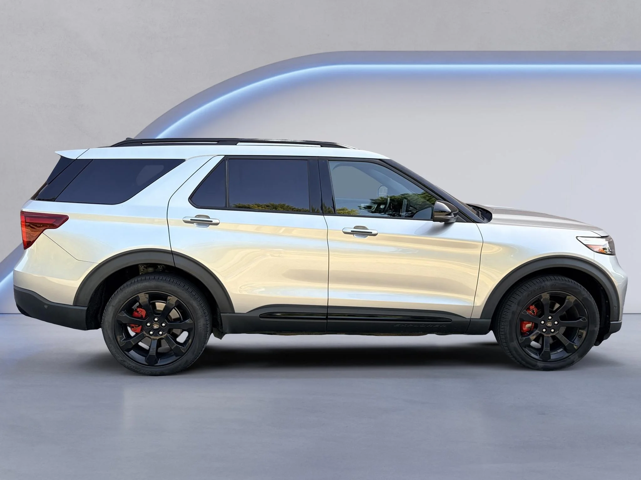 Used 2021 Iconic Silver Metallic Ford ST image 6