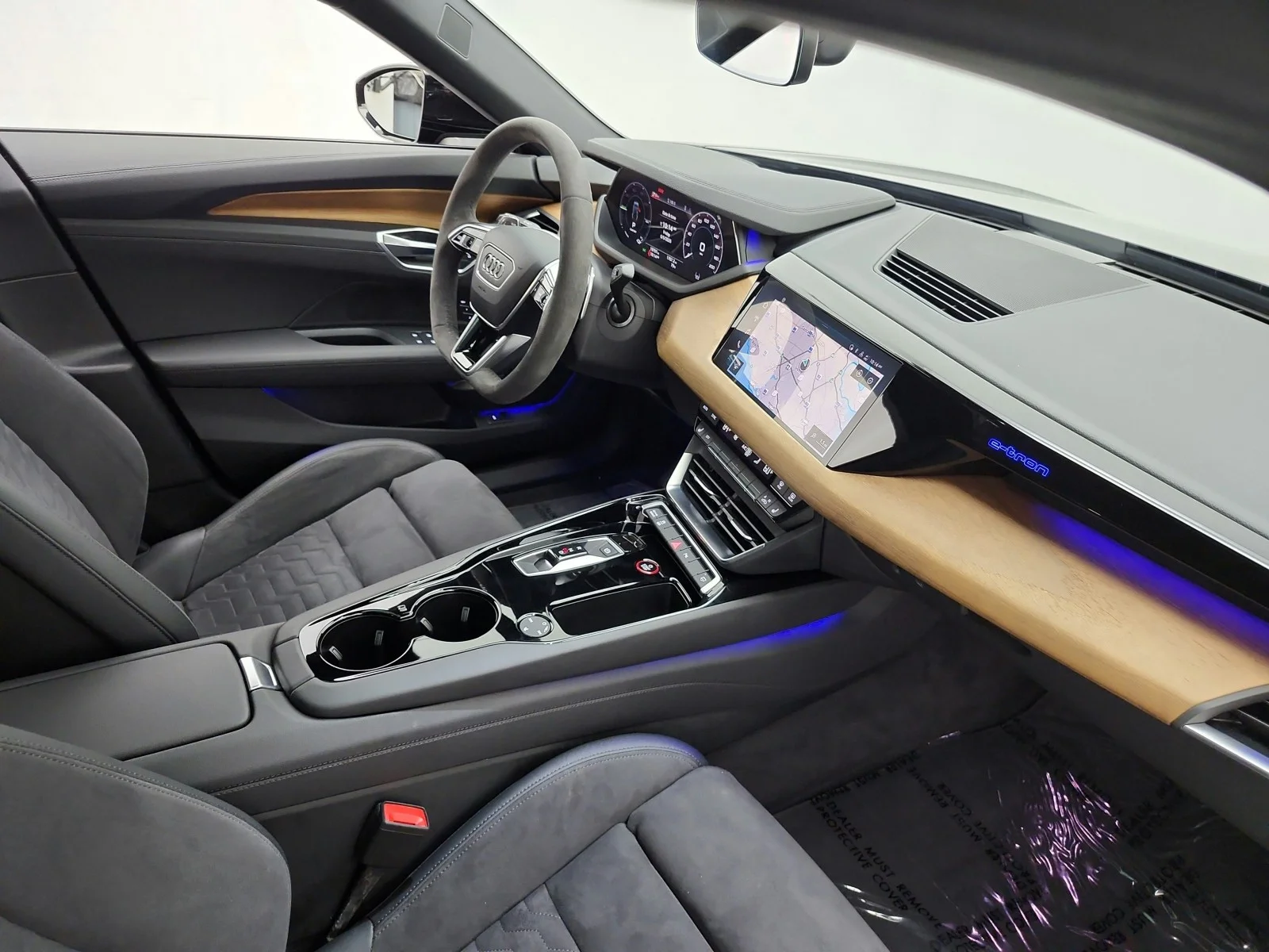 Used 2023 Mythos Black Metallic Audi Premium Plus quattro image 17