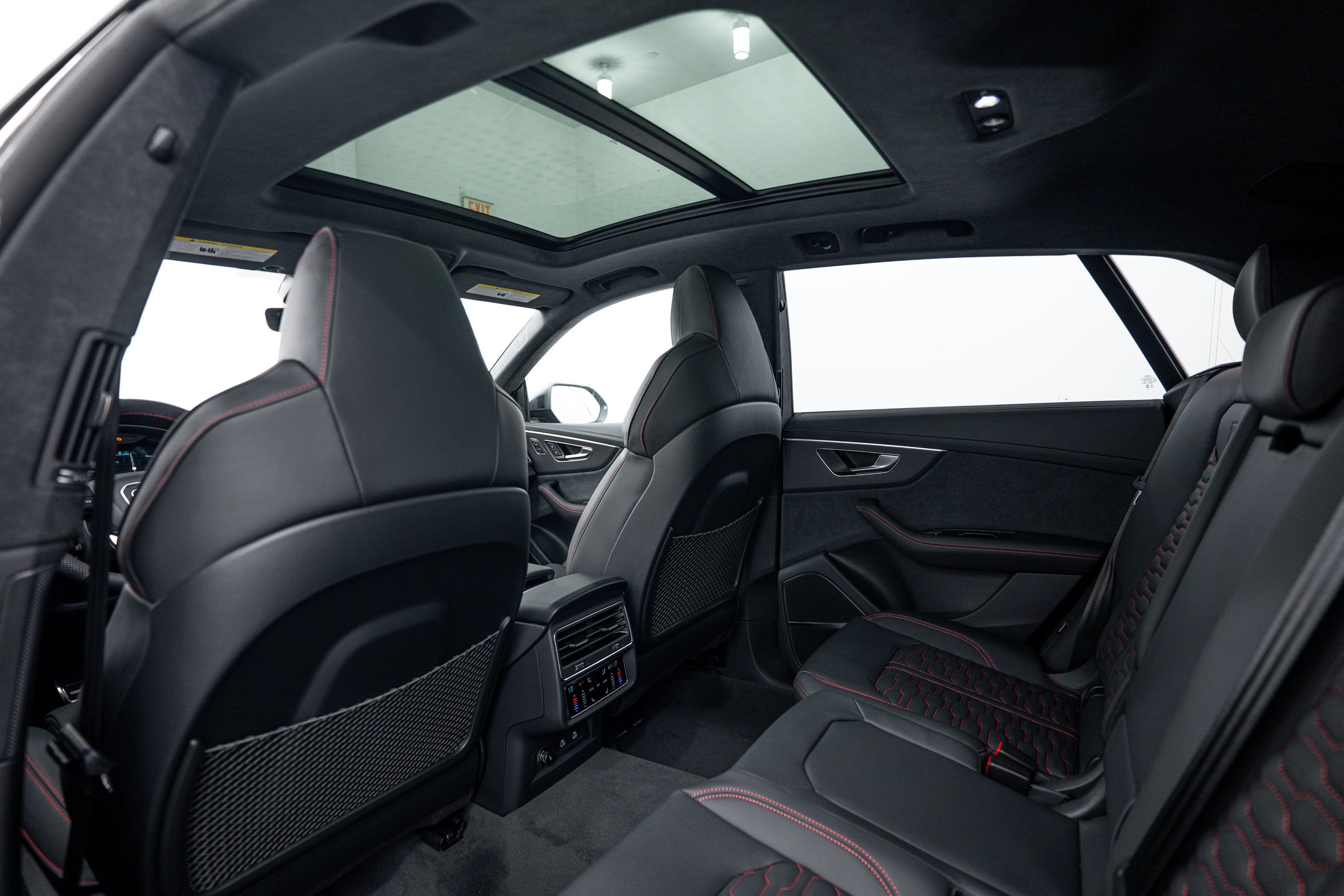 New 2026 Daytona Gray Audi performance image 20