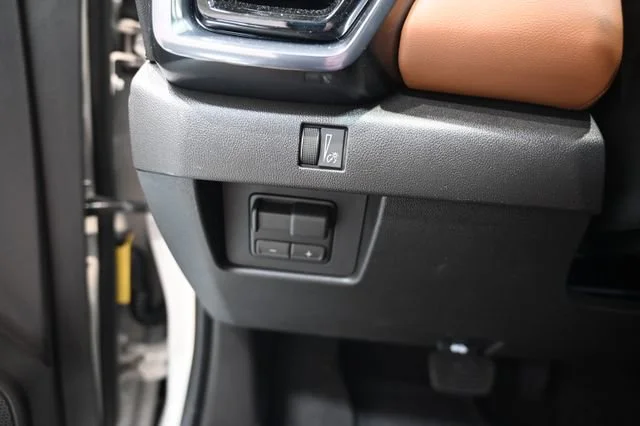 2026 GMC Canyon AT4 - Photo 25