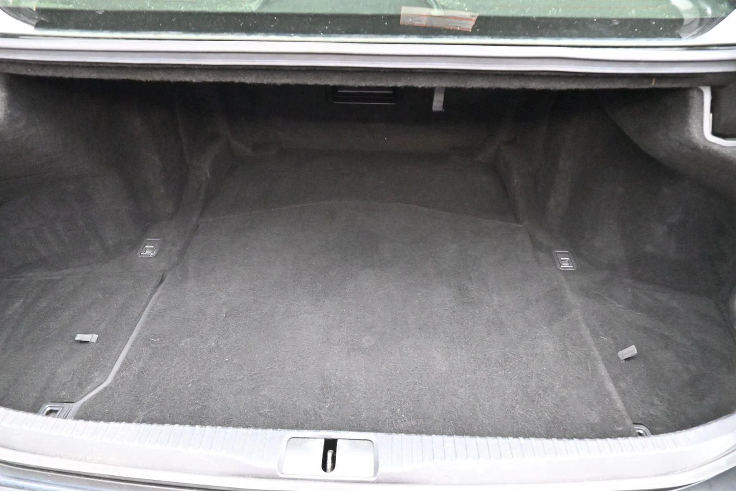Used 2015 Ultra White Lexus Crafted Line image 9