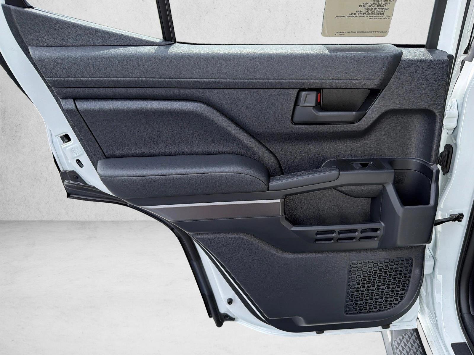 Used 2026 Ice Cap Toyota SR5 image 21