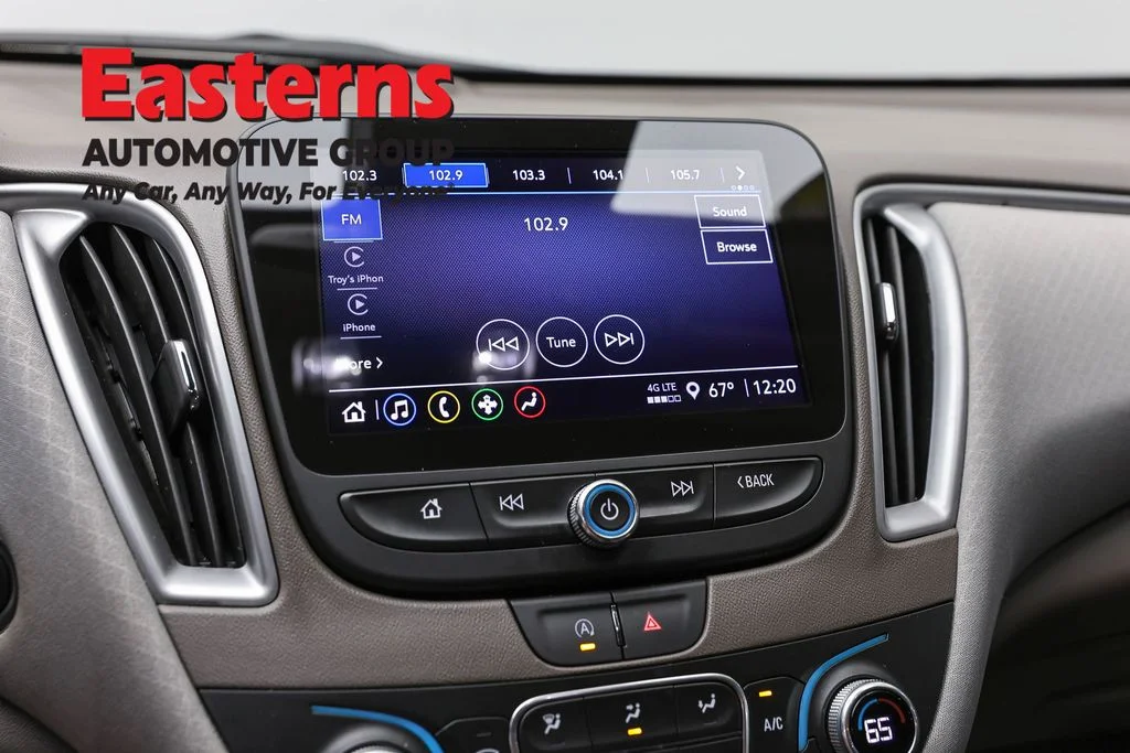 Used 2024 Gray Chevrolet LT image 19