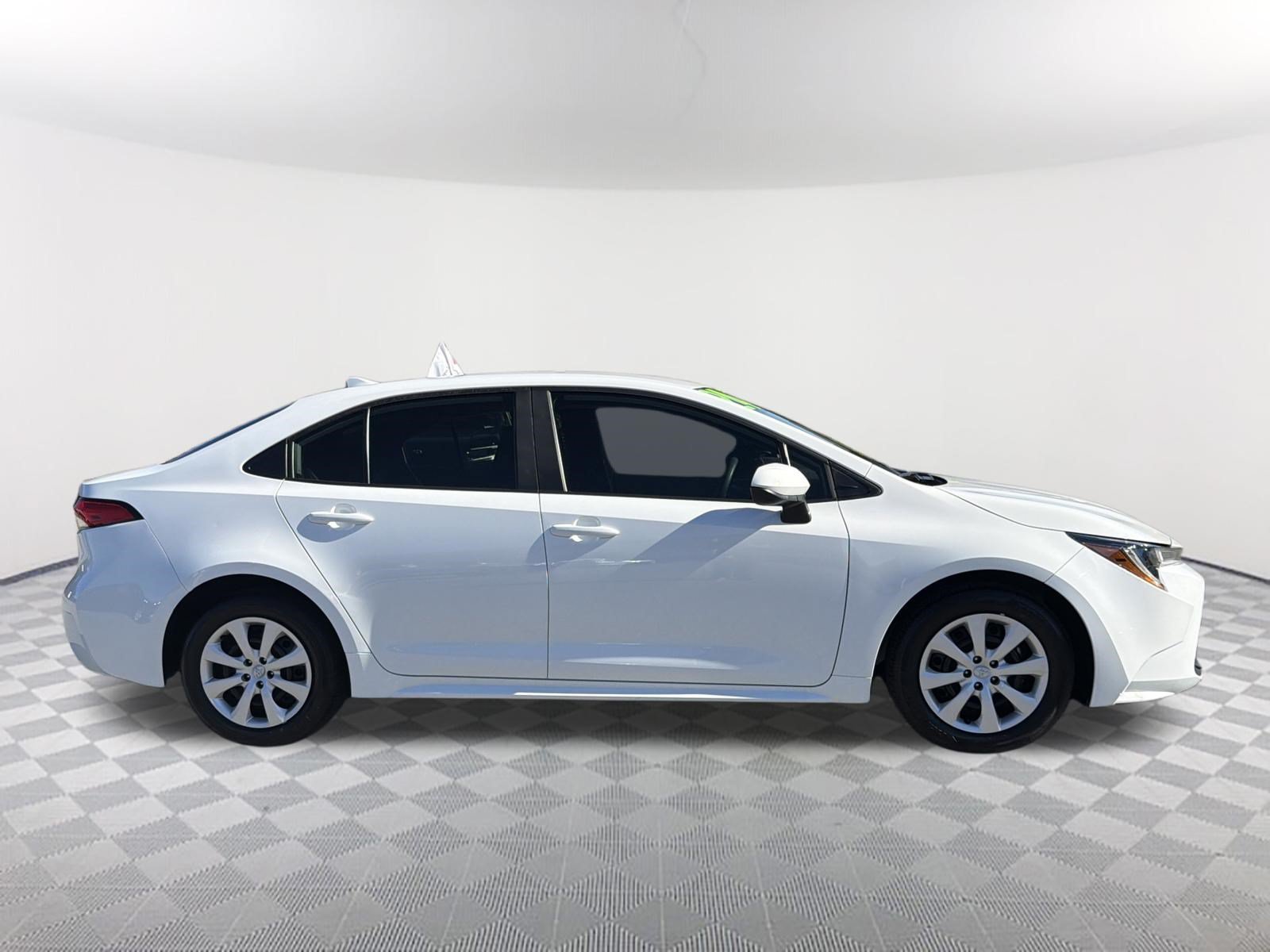 Certified Used 2024 Ice Cap Toyota LE image 18