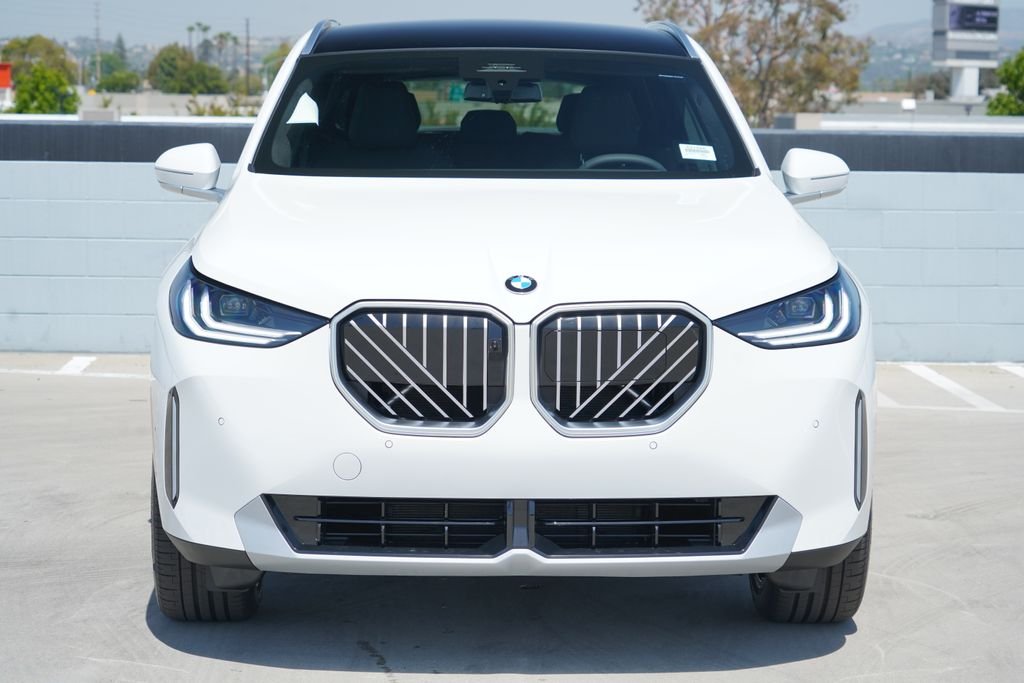New 2026 Alpine White BMW 30 xDrive image 2