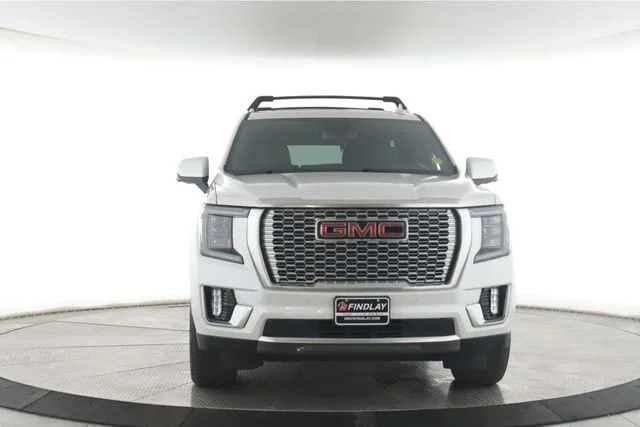 Used 2024 White GMC Denali image 12