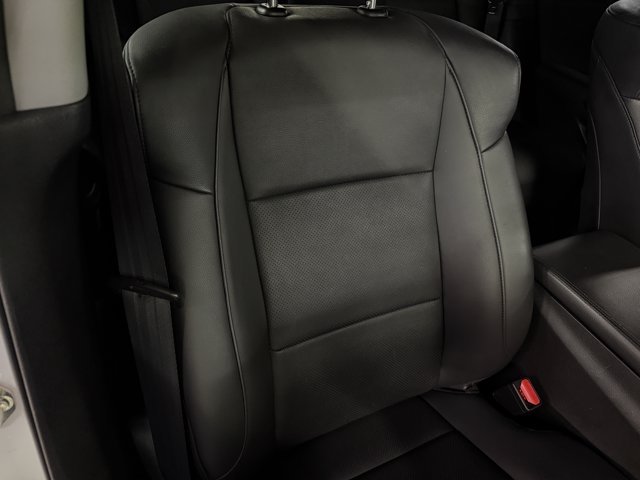 Used 2017 White Diamond Pearl Acura AWD with Advance Package image 21