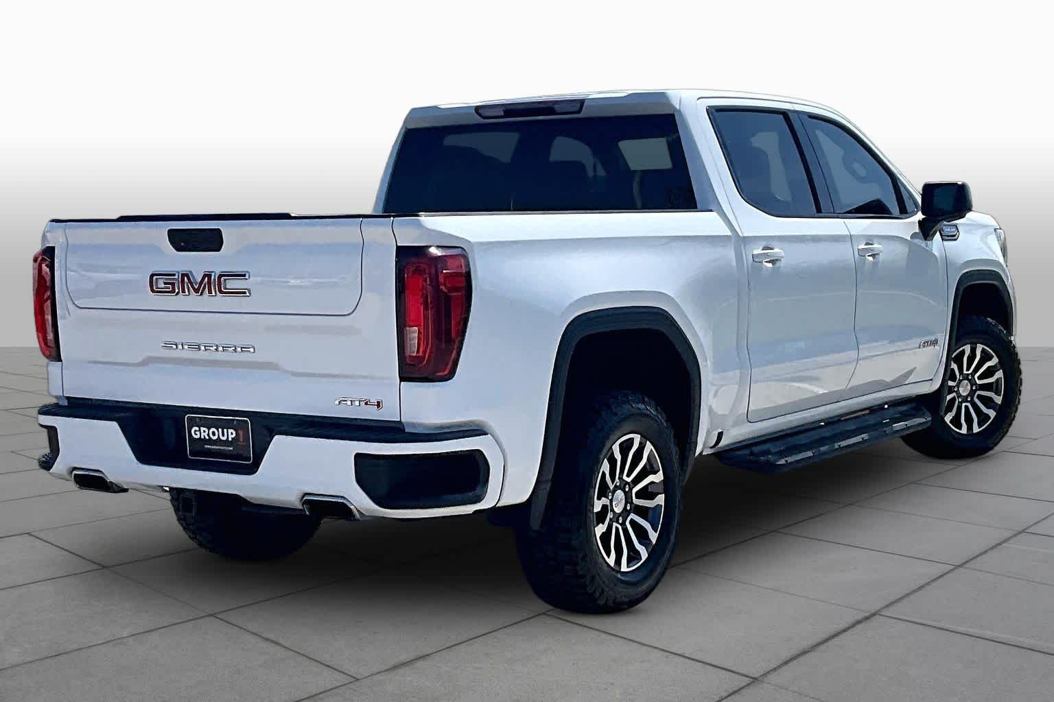 Used 2021 SUMMIT WHITE GMC AT4 image 13