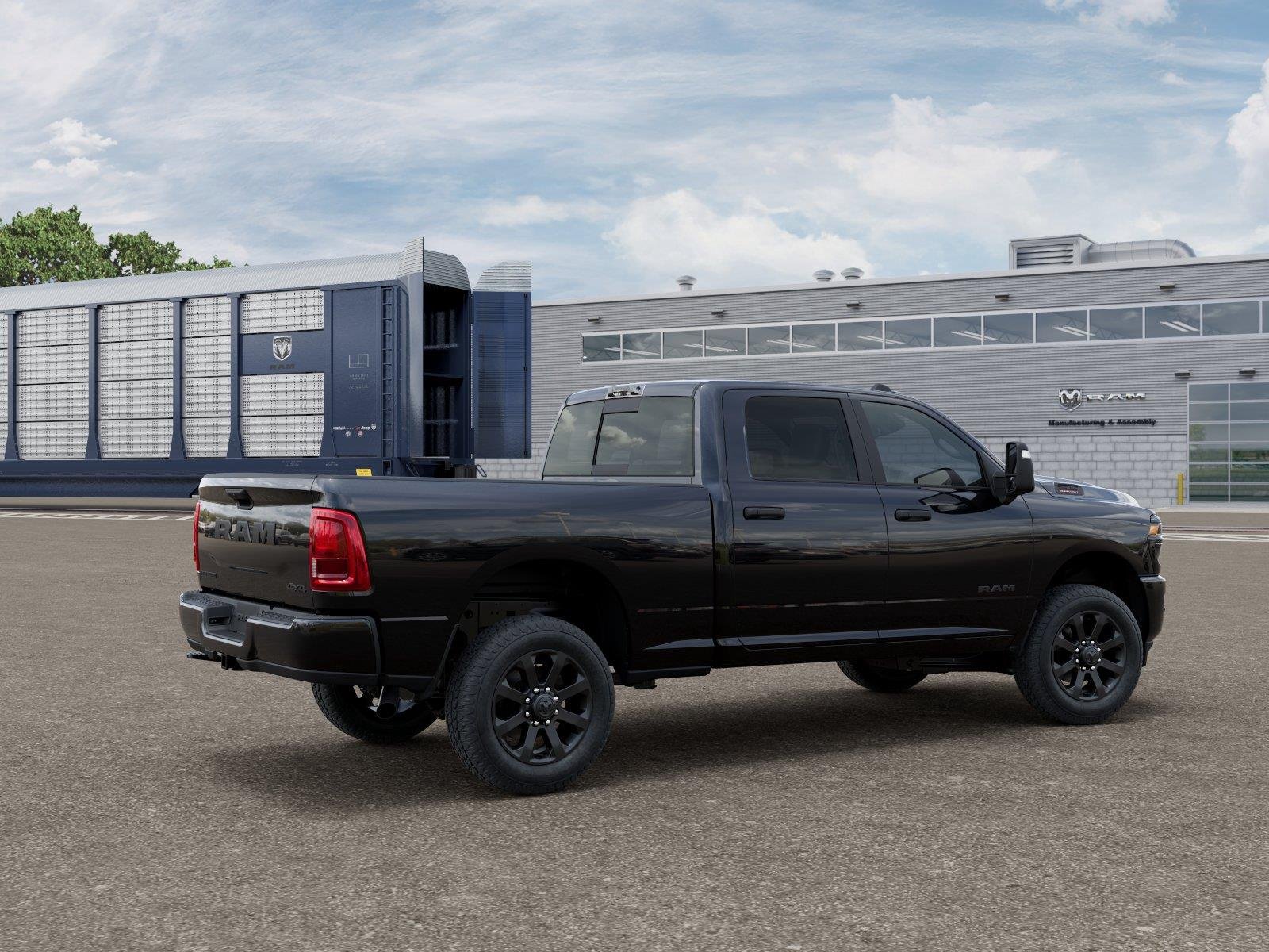 New 2026 Diamond Black Crystal Pearl-Coat Exterior Paint RAM Big Horn image 4