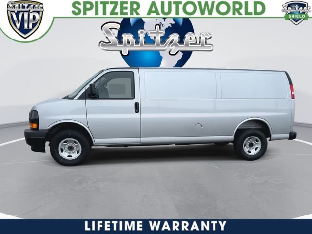 2026 GMC Savana Cargo Work Van - Photo 6
