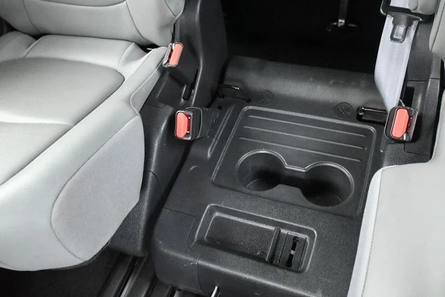Used 2022 Gray Toyota XLE image 18