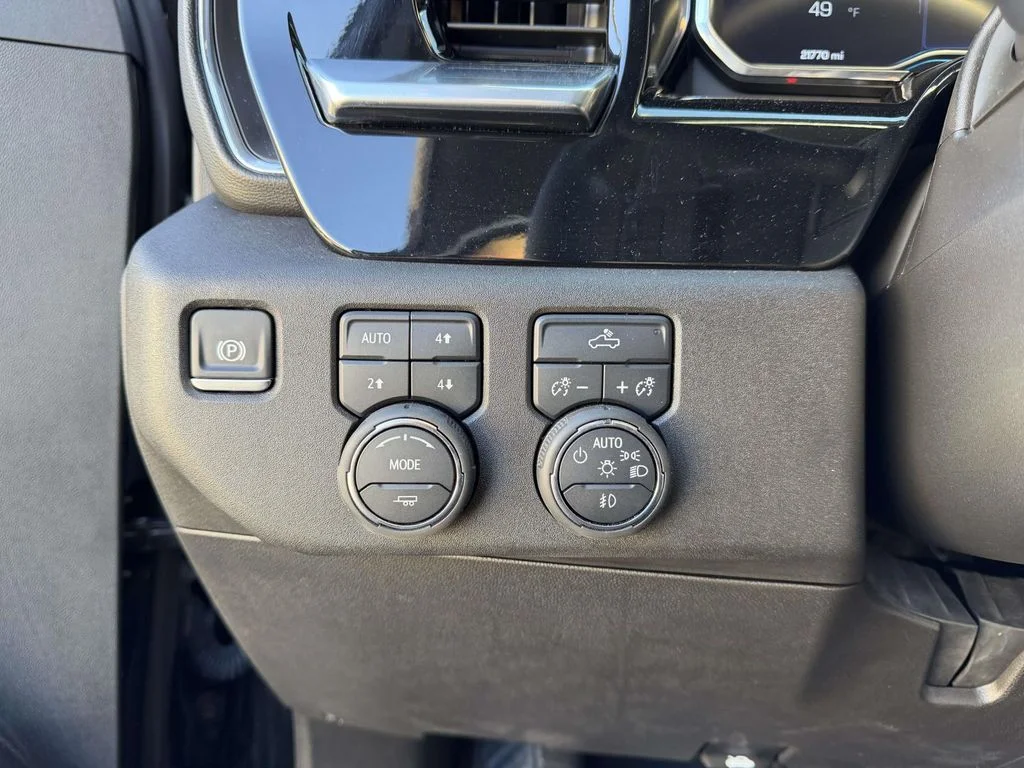 Used 2024 Black Chevrolet RST image 26