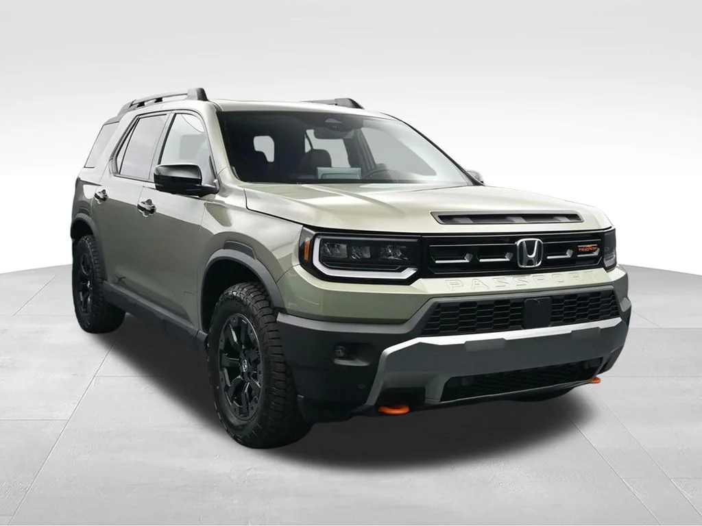 New 2026 Ash Green Metallic Honda TrailSport Elite image 1