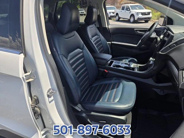 Used 2022 White Ford SEL image 19