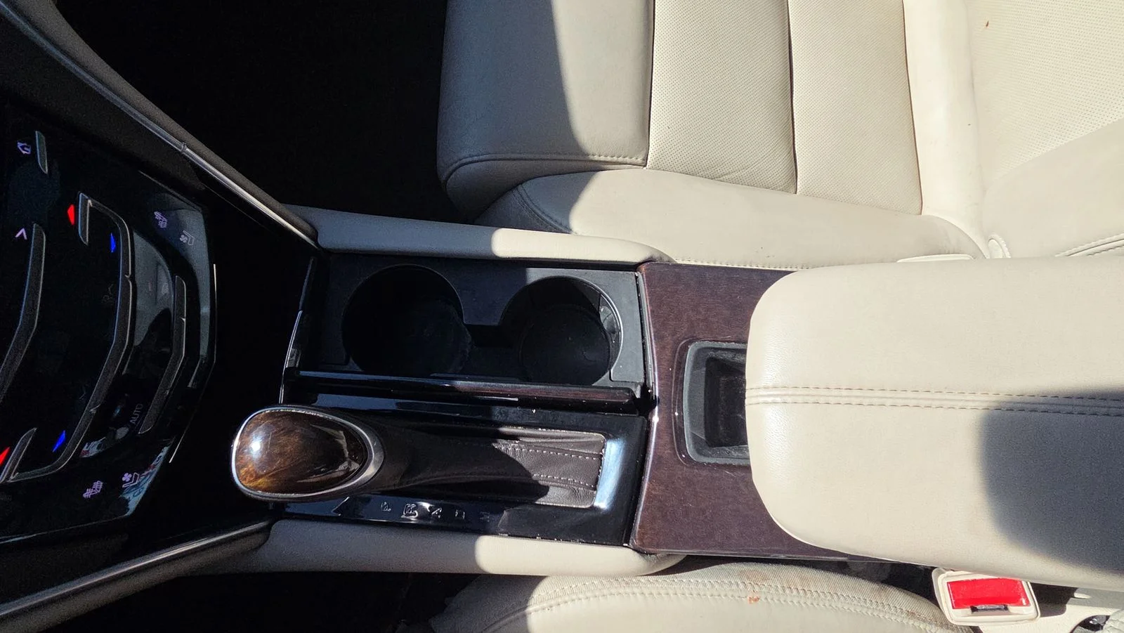 Used 2016 White Cadillac Luxury image 30