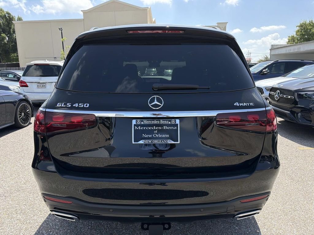 New 2026 Black Mercedes-Benz GLS 450 image 4