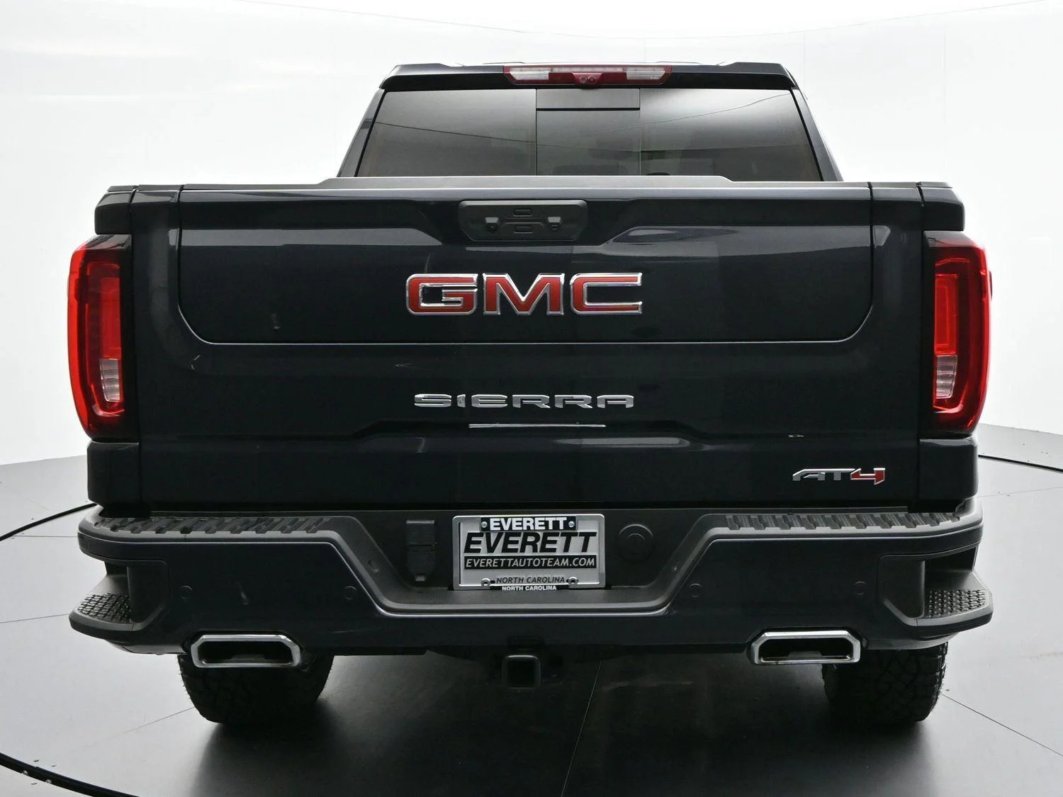 Used 2024 Titanium Rush Metallic GMC AT4 image 6