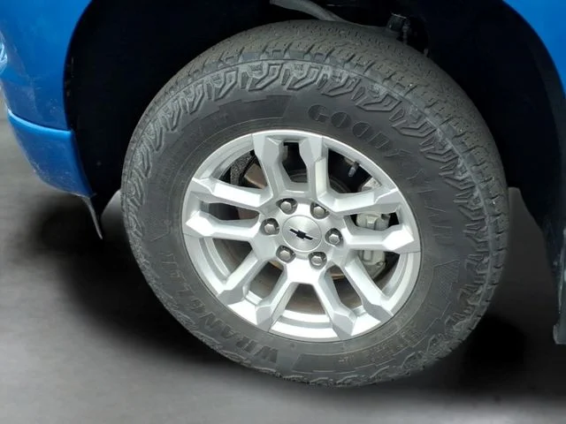 Certified Used 2022 Blue Chevrolet RST image 16