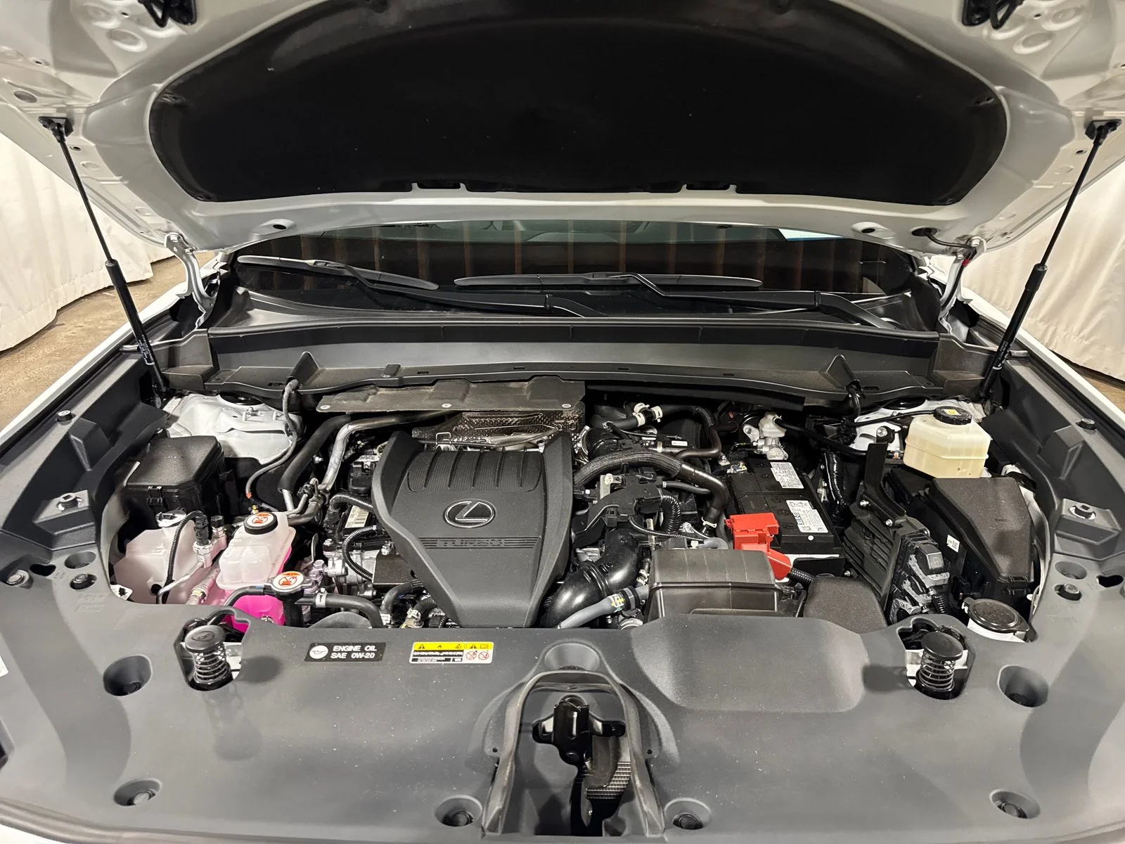 Used 2024 Wind Chill Pearl Lexus 350 Premium image 30