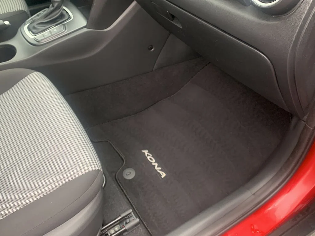 Used 2021 Pulse Red Hyundai SEL image 37