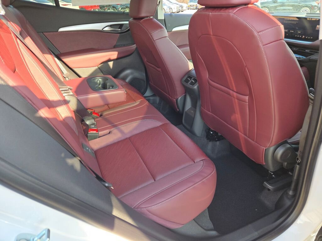 2026 Buick Envision Sport Touring - Photo 10