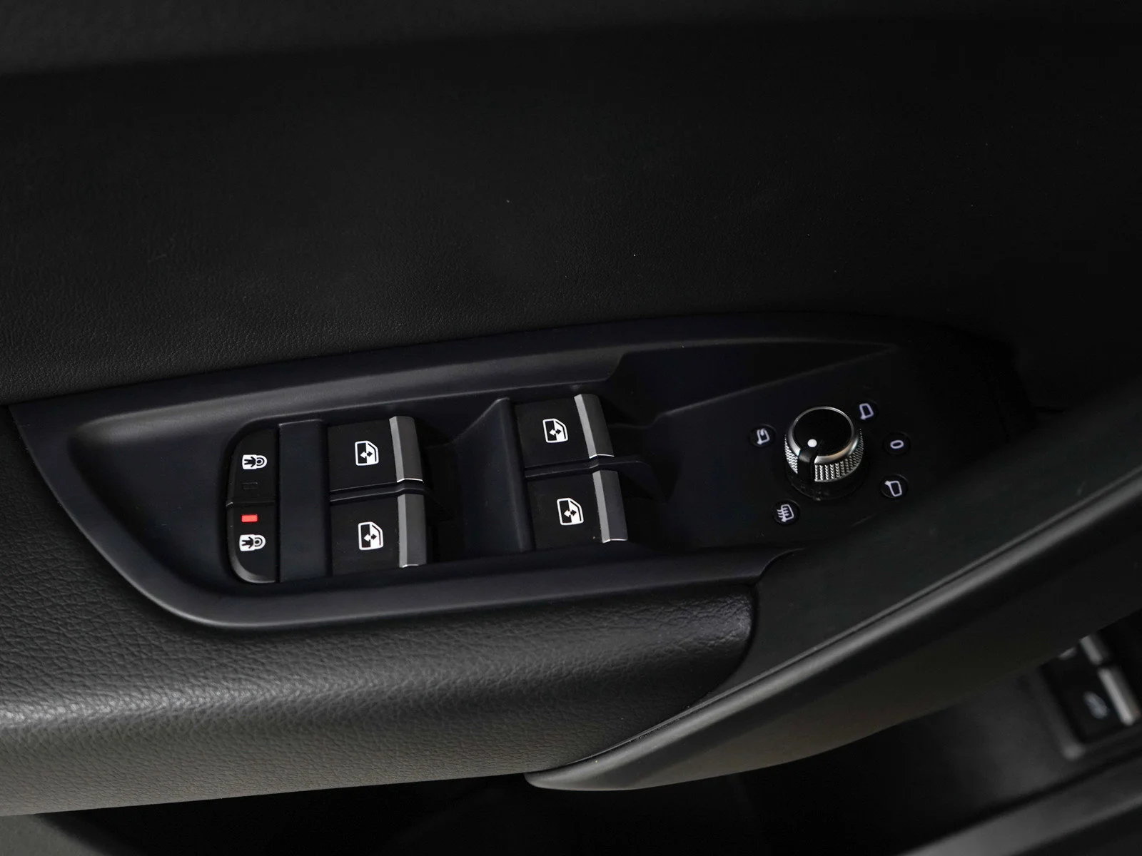 Used 2024 Mythos Black Metallic Audi 55 Premium image 21