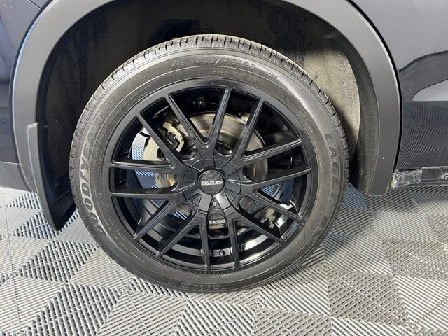 Used 2022 Black Mitsubishi SE image 41