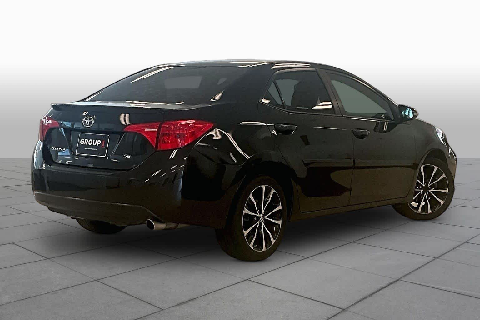 Used 2018 Black Sand Pearl Toyota SE image 12