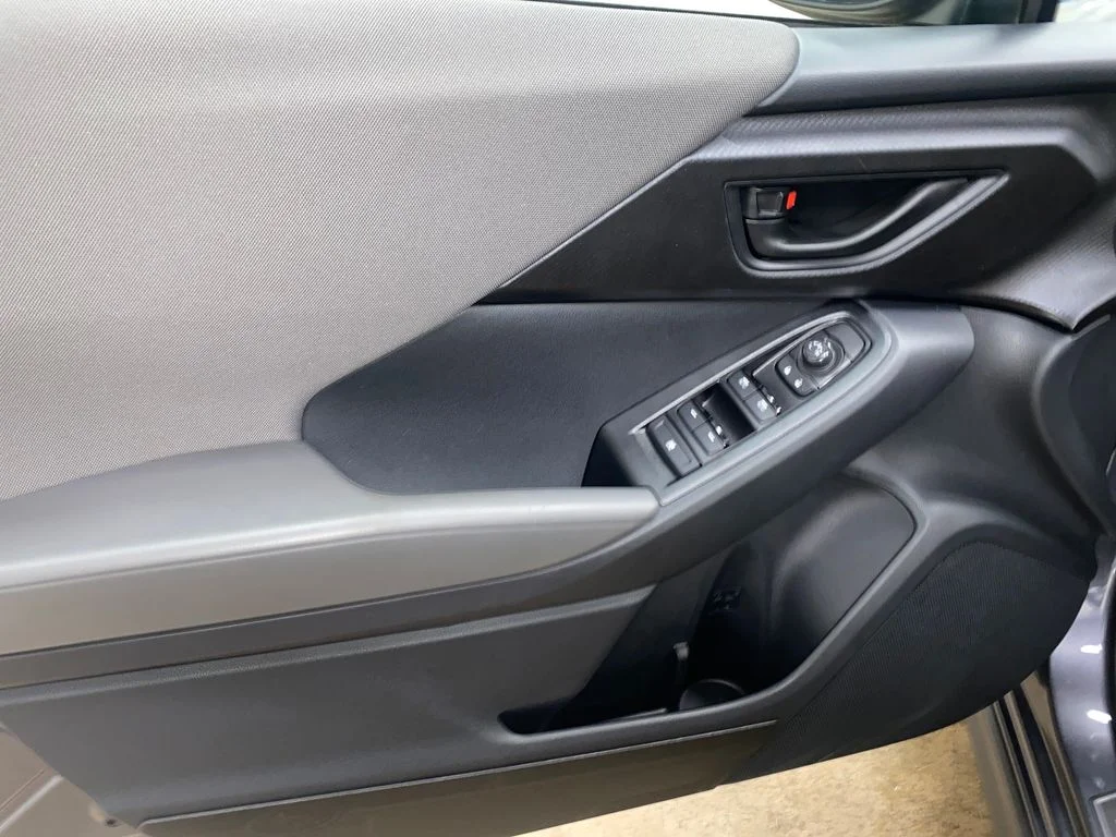 New 2026 MAGNETITE GRAY PEARL Subaru Base image 8