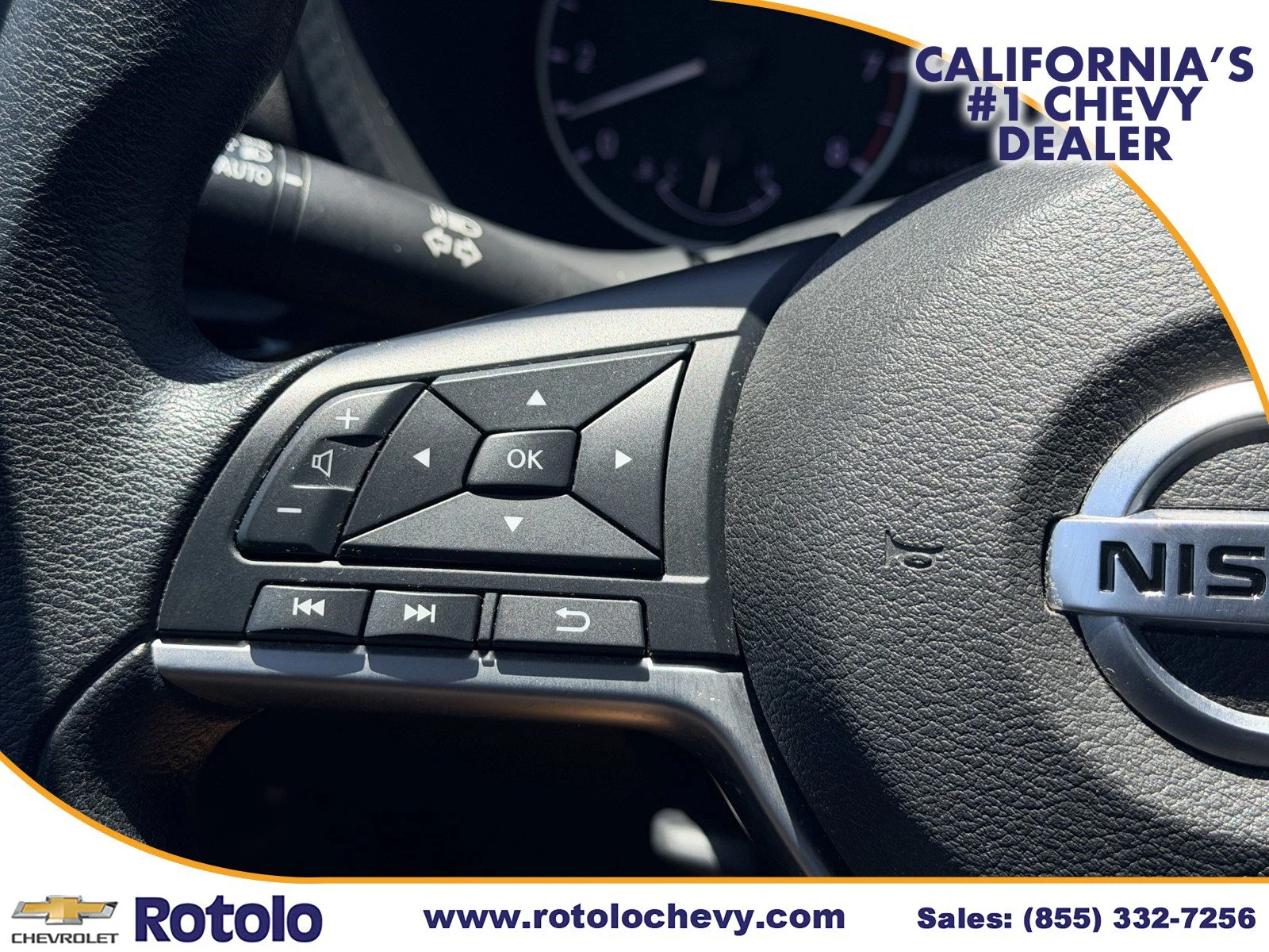 Used 2023 Electric Blue Metallic Nissan SV image 24