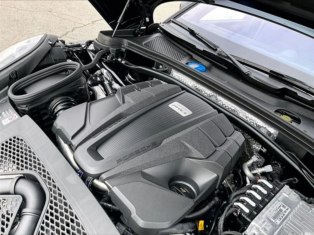 2026 Porsche Macan S - Photo 22